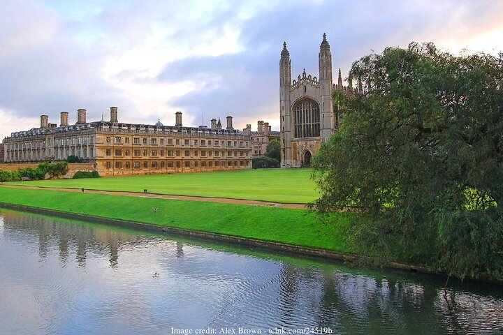 Welcome to Cambridge: Private Tour including King's College Chapel - Photo 1 of 6